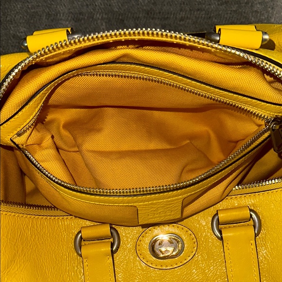 Gucci Yellow Leather 3 Way Bag with Structured Design - Picture 9 of 11